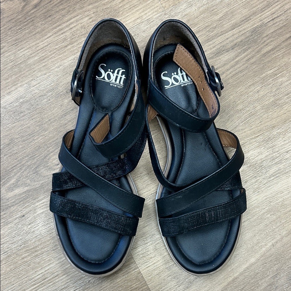 SOFT Black Women's Comfort Sandals - Adjustable Straps US 7.5